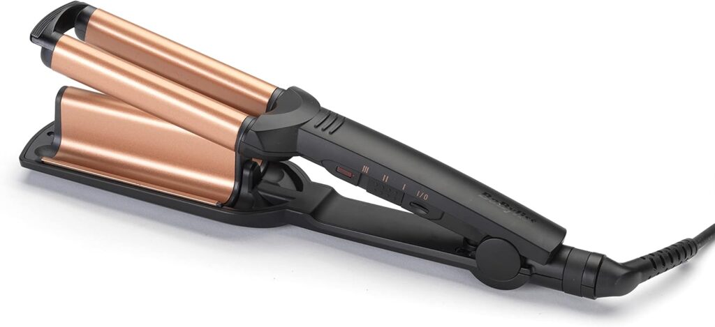 BaByliss Deep Waves Hair Waver – Ceramic Coated Barrel, 3 Heat Settings (160°C-200°C), Frizz-Free Mermaid Beach Waves, Fast Heat-Up – Black Gold, 2447CU BaByliss Deep Waves Hair Waver – Ceramic Coated Barrel, 3 Heat Settings (160°C-200°C), Frizz-Free Mermaid Beach Waves, Fast Heat-Up – Black Gold, 2447CU