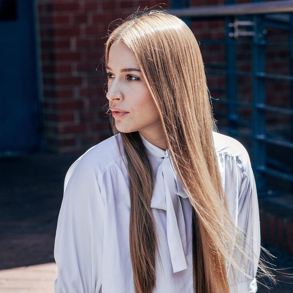 Revlon RVST2165UK Perfect Straight 230 Digital Styler Revlon RVST2165UK Perfect Straight 230 Digital Styler